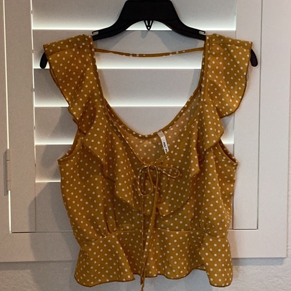 New Made Mustard colored crop top, Size Large, new condition.